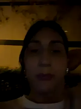 AmelieLaurent_ – webcam model profile photo Image 15