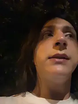 AmelieLaurent_ – webcam model profile photo Image 8