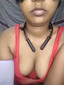 HotBella- – webcam model profile photo Image 16
