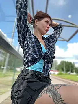 Dickandmuscle – webcam model profile photo Image 3