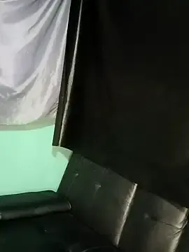 Ivyy_Trix – webcam model profile photo Image 4