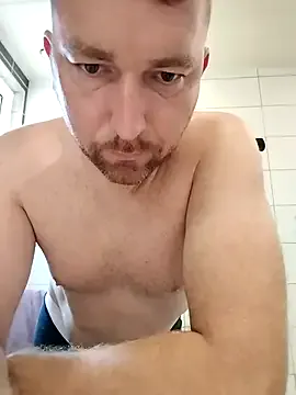 Iron_tous – webcam model profile photo Image 11