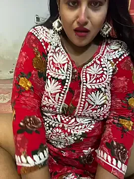 Ayesha_mahi's Thumb Image