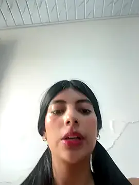 AmaraVix – webcam model profile photo Image 15