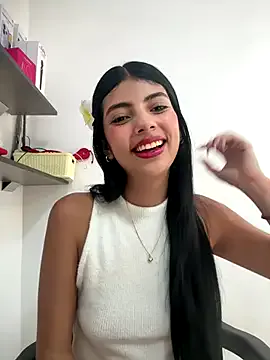 AmaraVix – webcam model profile photo Image 17