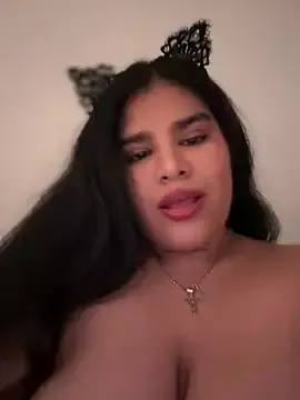 SexyMona – webcam model profile photo Image 10