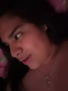 SexyMona – webcam model profile photo Image 4