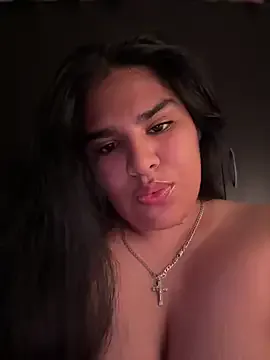 SexyMona – webcam model profile photo Image 5