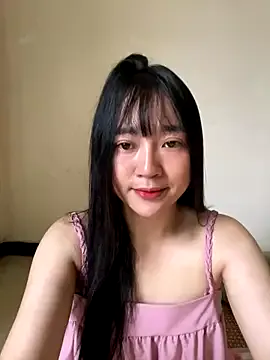 CarryOnJhonn – webcam model profile photo Image 2