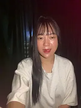 CarryOnJhonn – webcam model profile photo Image 4