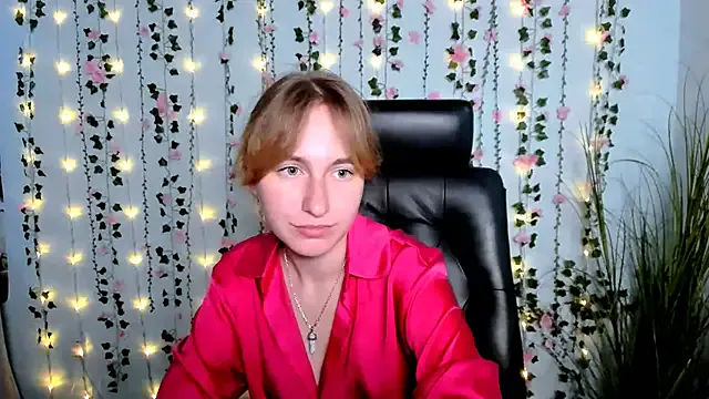 Sahara_Arisa – webcam model profile photo Image 3