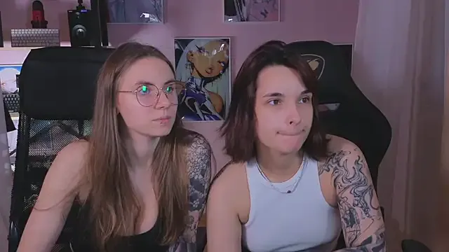 realreinaperez111 – webcam model profile photo Image 15