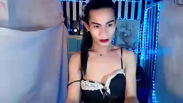 MiaColliings – webcam model profile photo Image 2