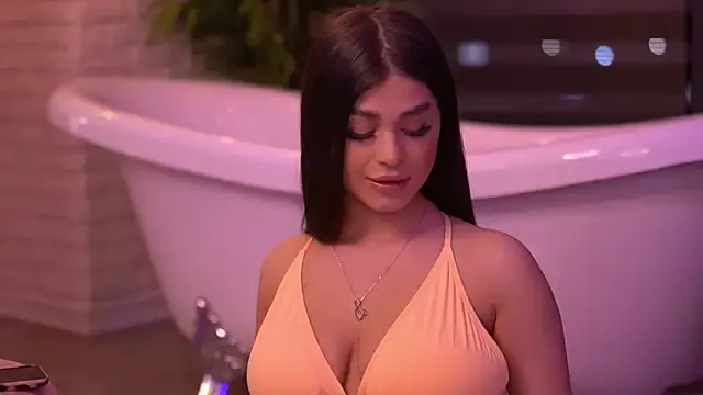 Jazmincole – webcam model profile photo Image 14