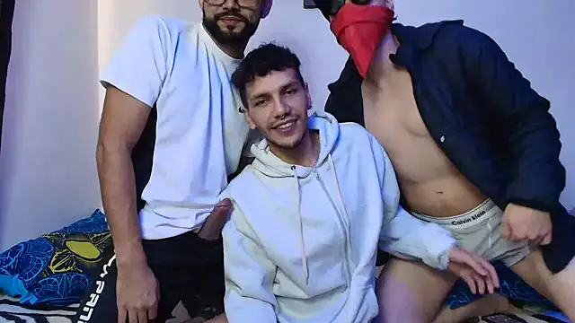 RyvaNoir – webcam model profile photo Image 5