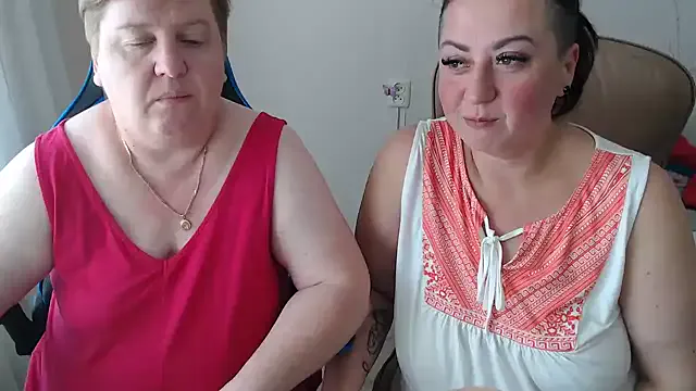 laylafoxxi – webcam model profile photo Image 10