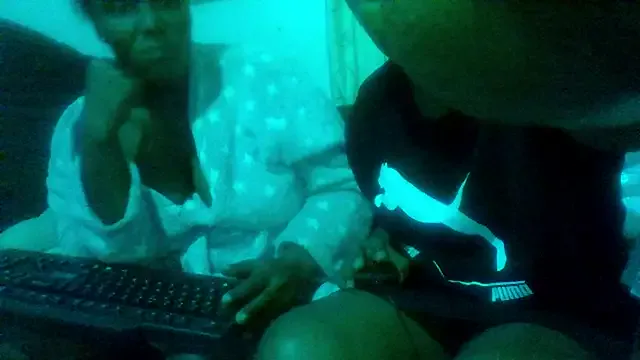 best_frnd – webcam model profile photo