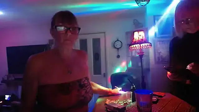 Alhana – webcam model profile photo Image 6