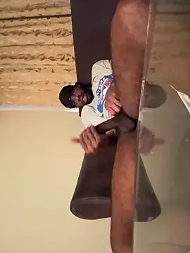 BigBDMari Image 10