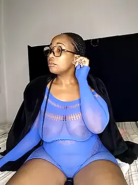 NatashaParkerr – webcam model profile photo Image 5