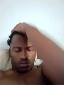 pavitra – webcam model profile photo Image 2