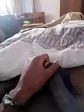 pavitra – webcam model profile photo Image 3