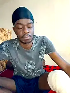 brendaliive – webcam model profile photo Image 16