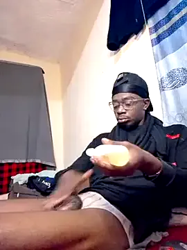 brendaliive – webcam model profile photo Image 5