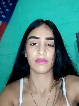 LiaRussel – webcam model profile photo Image 12