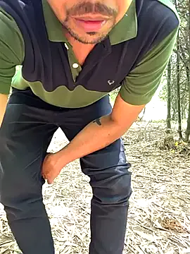 AmyRosi – webcam model profile photo Image 12