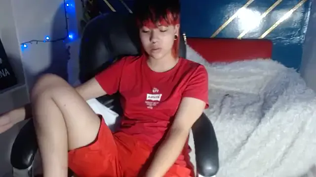 SavannahClark – webcam model profile photo Image 14