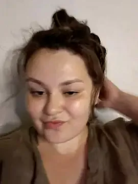 LiaRussel – webcam model profile photo Image 6