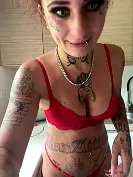 ReginaVelvet – webcam model profile photo Image 4