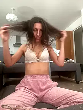 Sweetdalilaa – webcam model profile photo Image 3