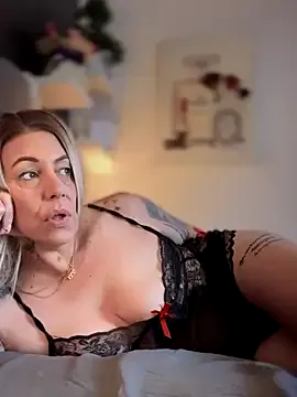 MisteriousGyrl – webcam model profile photo Image 19