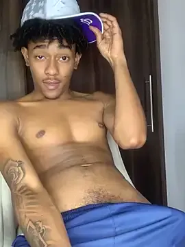 onlyforonenight – webcam model profile photo Image 11