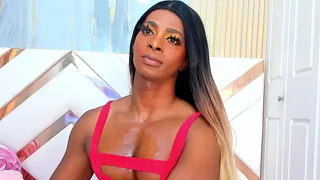 KateRay – webcam model profile photo Image 12