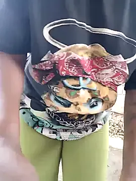 Amora2 – webcam model profile photo Image 14