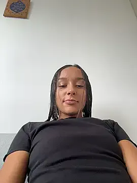 AbbyLiLi – webcam model profile photo Image 14