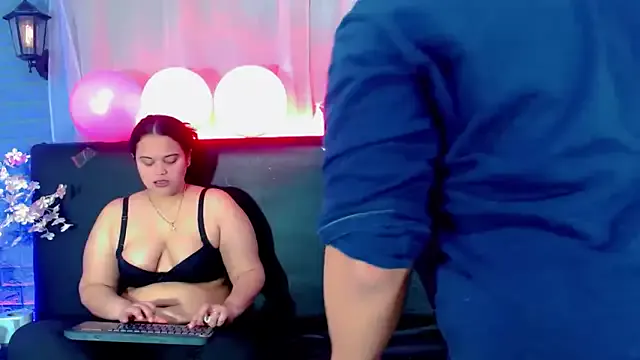 brunnette_hot – webcam model profile photo