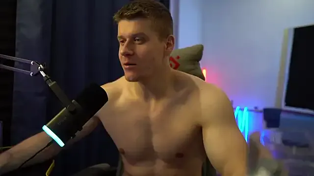 Iron_tous – webcam model profile photo Image 11