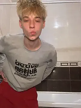 ChristiinaLopez – webcam model profile photo Image 9