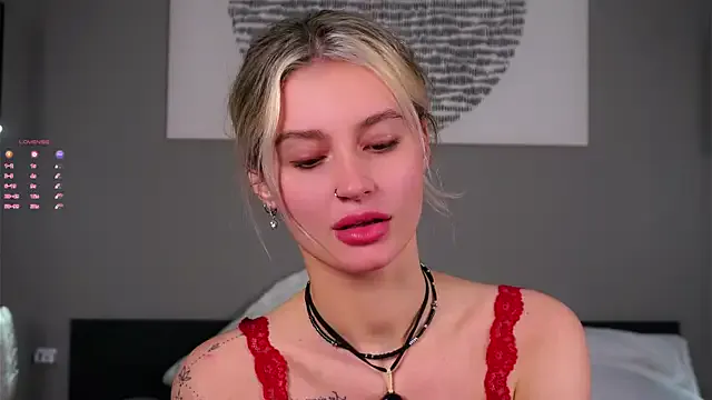 SherinStone – webcam model profile photo Image 19