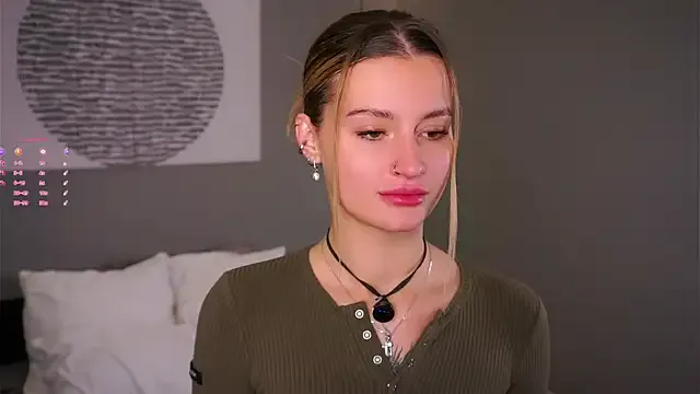 SherinStone – webcam model profile photo Image 8