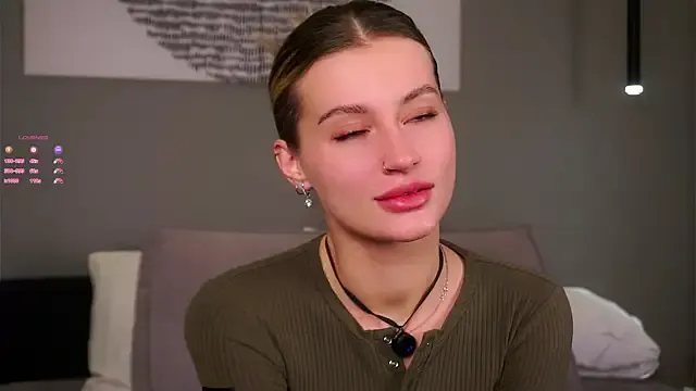 SherinStone – webcam model profile photo Image 9