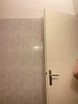 EloisMontclair – webcam model profile photo Image 13