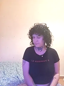 EloisMontclair – webcam model profile photo Image 17