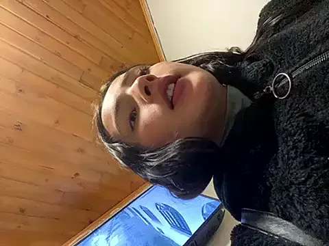 Cami18_pinkk Image 9
