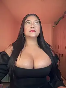 DaisyBloomX – webcam model profile photo Image 10