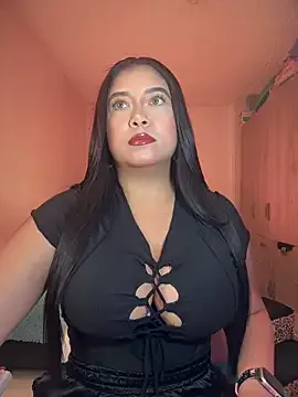 DaisyBloomX – webcam model profile photo Image 6